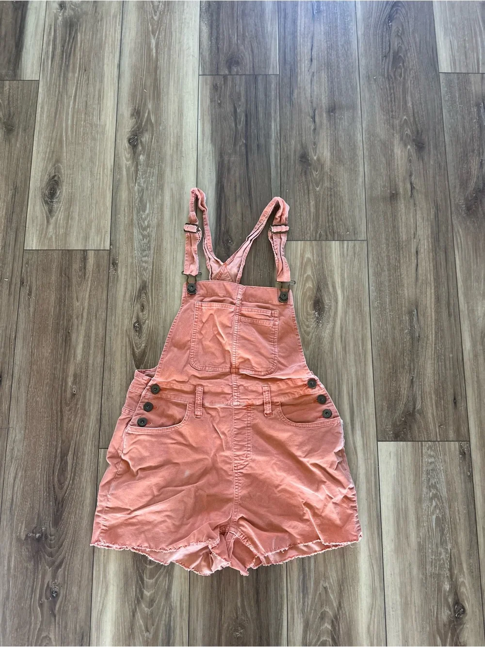 Carve Designs womens Jason Orange Short Overalls size 6